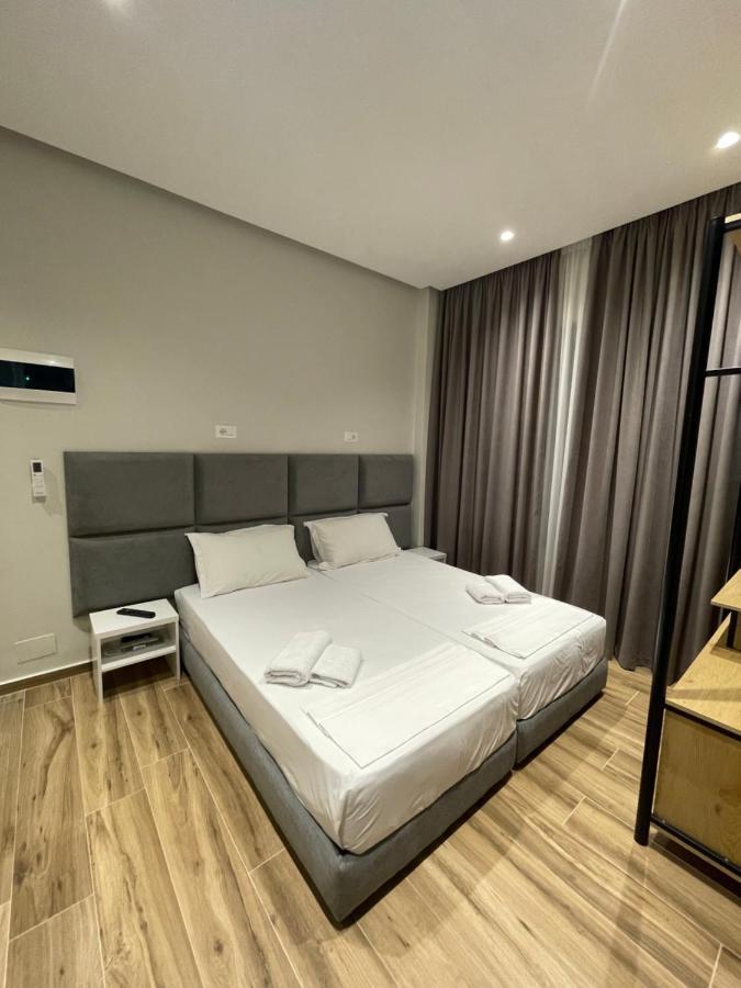 Hotel Rai Sarande Exterior photo