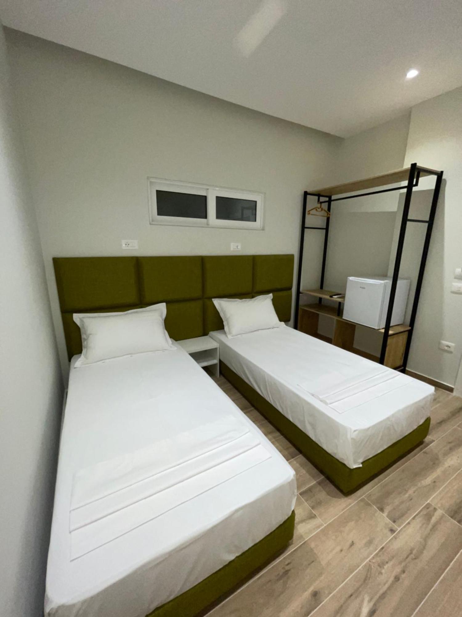 Hotel Rai Sarande Exterior photo